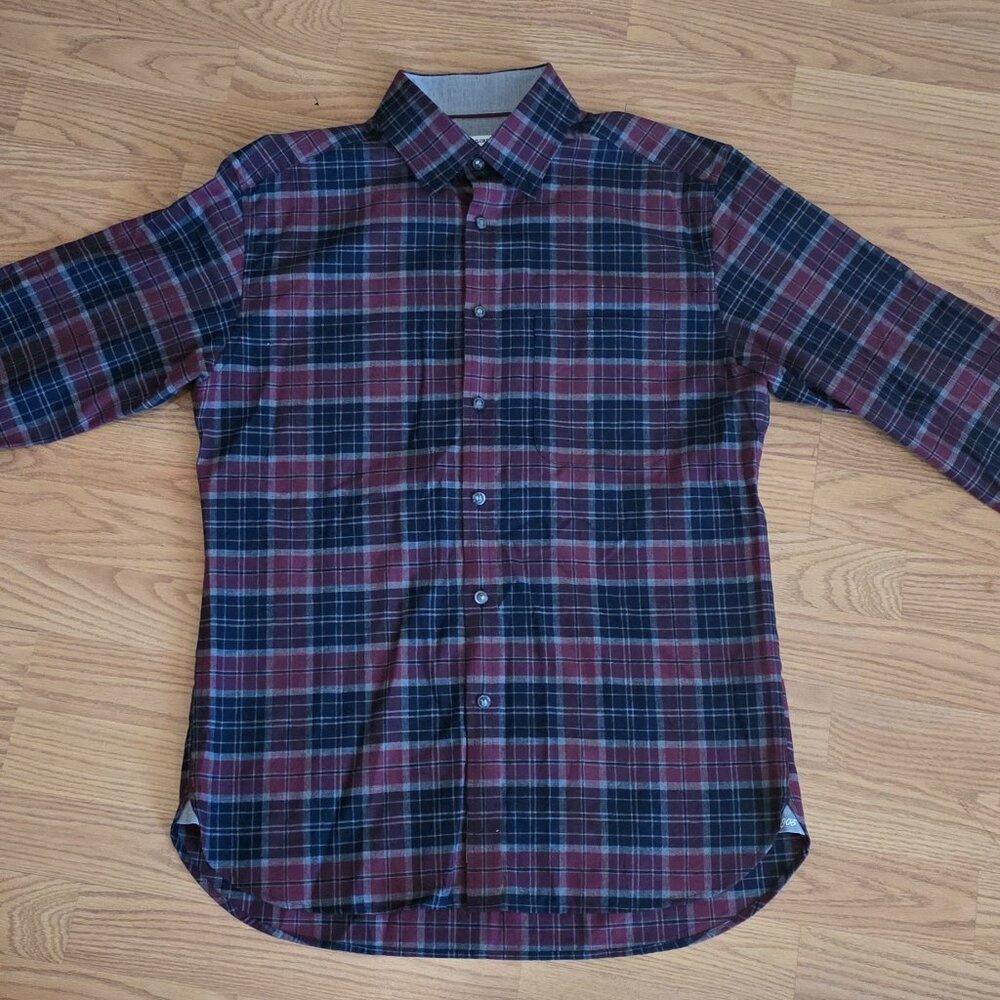 Jos A. Bank Tailored Fit 1905 Flannel